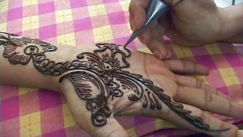 After SMSes, Tamil Nadu women see red in mehendi