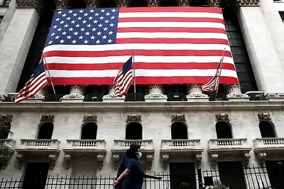 US Court May Bar Those Living on Humanitarian Reasons from Becoming Permanent Residents