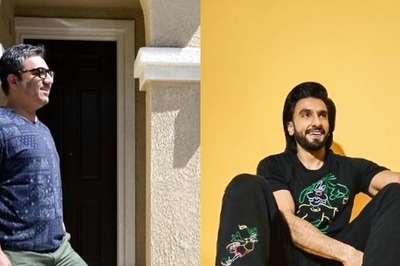 Ashneer Grover Pulls Off Red Shoes in Style, Netizens Compare Him With Ranveer Singh