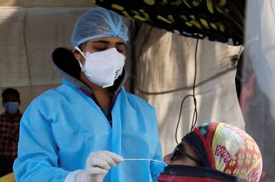 Maha Reports 43,697 New Covid-19 Cases, Including 214 Omicron Infections; 49 Die