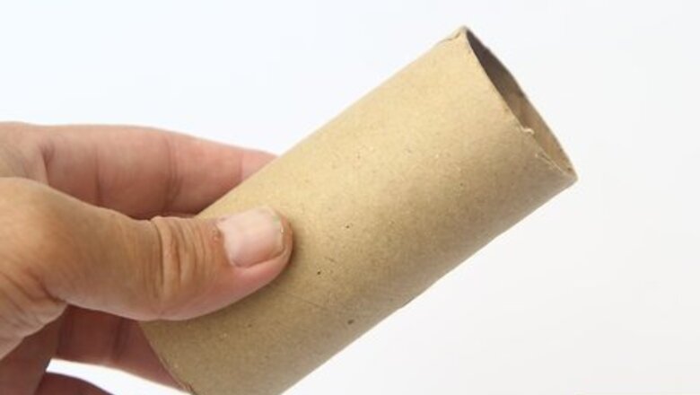 How to Make a Rocket With a Paper Towel Tube