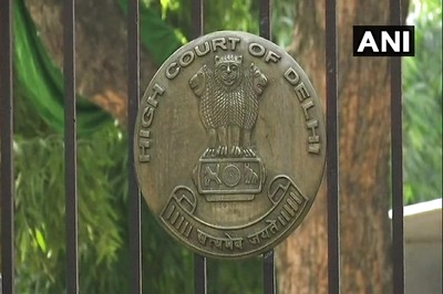 Delhi HC Terms Centre's Talk of Aatmanirbhar Bharat Hypocritical, Criticises Change in Eligibility Criteria For Tenders
