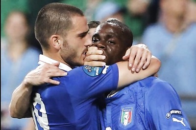 Italy see off Ireland for a last-8 berth