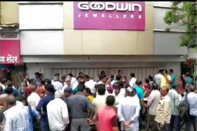 Customers of Jewellery Chain Goodwin Left in Lurch as Owners Shut Shop, Flee With Crores of Rupees