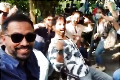 With Akshay Kumar Twist, Shahid Kapoor’s 'Pawri Ho Rahi Hai' Version Features Raashi Khanna, Raj and DK