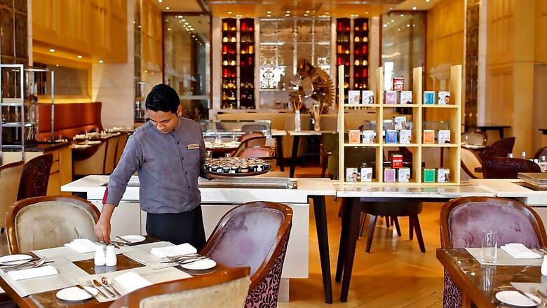 Footfall at Restaurants Dips as Pockets Run Dry