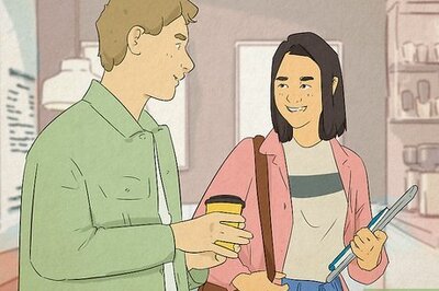 How to Talk to a Girl That You Haven't Spoken to in a While