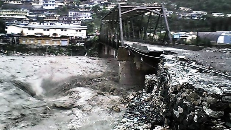 Relief operations speed up as weather remains clear for second day