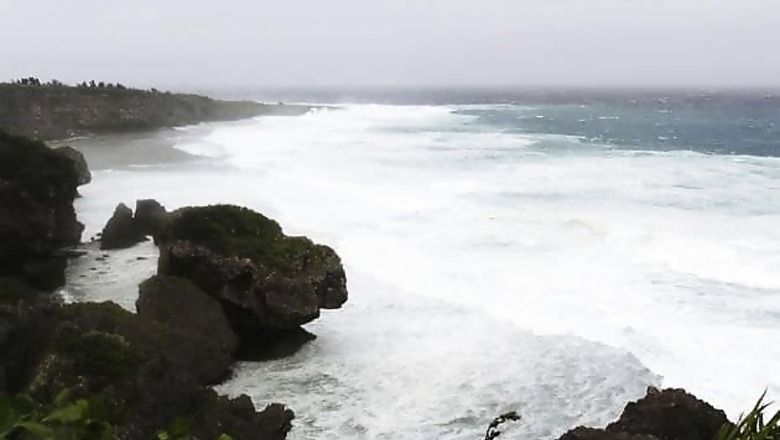 Japan issues highest alert over typhoon Neoguri