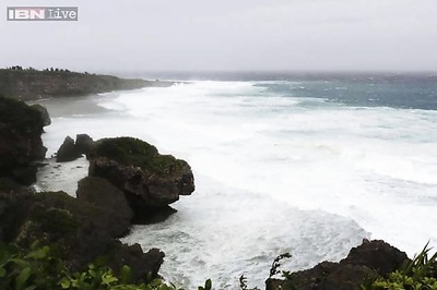 Japan issues highest alert over typhoon Neoguri