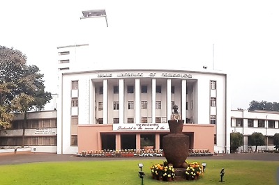 IIT Kharagpur Teacher Allegedly Abuses SC, ST Students for Not Standing up for National Anthem During Online Class