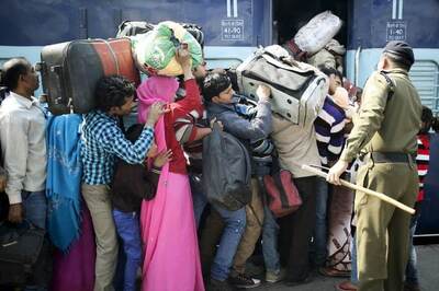 Indian Railways to Standardise Number of Coaches in Trains, Says Piyush Goyal