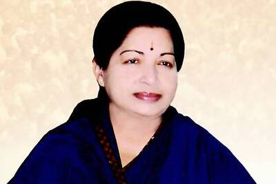 Jaya urges SC to allow use of Tamil as official language in HC