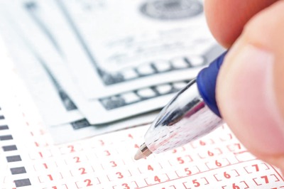 SC Notice to Kerala on Plea Challenging Power of State Govt to Regulate Lotteries from Other States