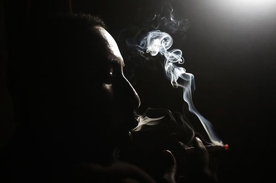 Hearing Loss Before 50 May Raise Drug Abuse Risk