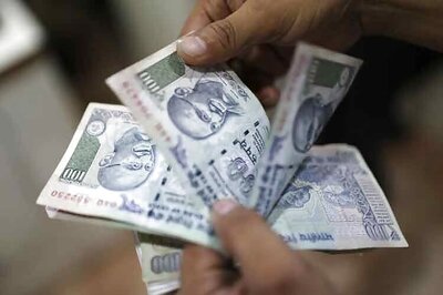 Rupee weakens 11 paise against US dollar