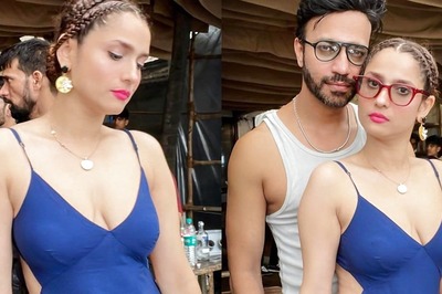 Ankita Lokhande Flaunts Baby Bump in New Pics With Vicky Jain? Actor Sparks Pregnancy Rumours