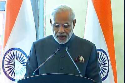 Seek Malaysia's cooperation for Make in India and Smart Cities initiative: Modi