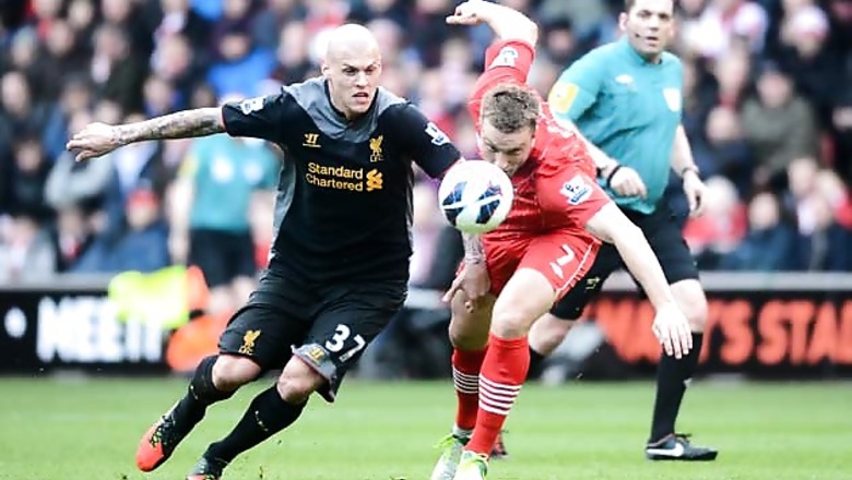 Southampton beat Liverpool to boost hopes of staying up