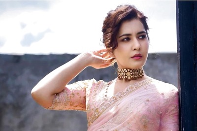 Raashii Khanna Looks Adorable In Pink Netted Saree, See Pics