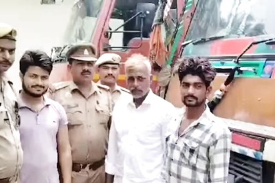 UP Police Seize Pulses Worth Rs 6 Lakh in Amethi; Father-Son Duo, Local Businessman Arrested