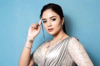 Actress Sreemukhi Slays Traditional Look In Silver Satin Saree