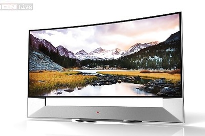 LG announces the world's first 105-inch curved Ultra HD TV