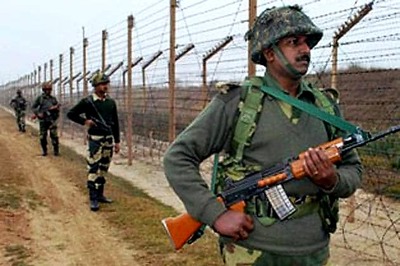 Pakistan violates ceasefire in Poonch, shells forward LoC posts