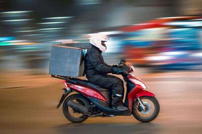 Quick Grocery Delivery Market In India To Reach $5.5 Billion By 2025