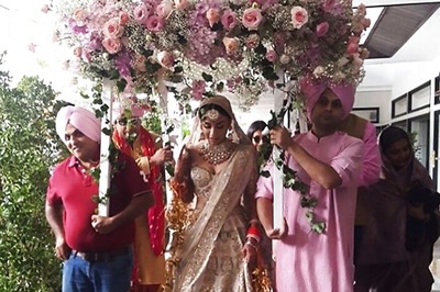 Aisha Actor Amrita Puri Is Now Married And No, She Didn't Wear Kareena Kapoor Khan's Bole Chudiya Outfit
