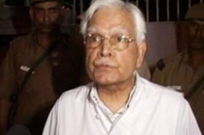 I'll campaign for SP in UP: Natwar