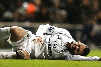 Tottenham's Sandro returns to Brazil for knee treatment