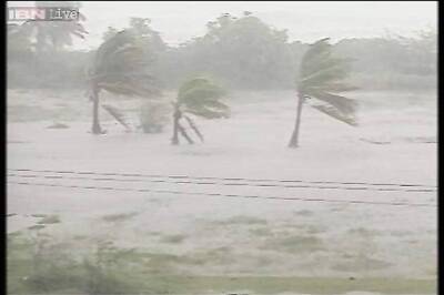 PM Modi assures Andhra Pradesh CM of all support as Hudhud strikes