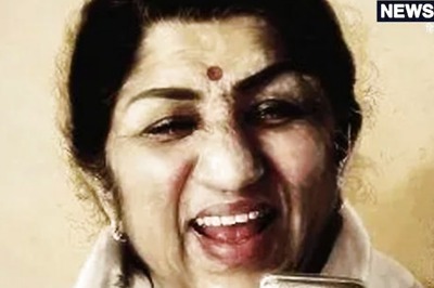 Lata Listened To Her Father's Songs in Her Last Days, Reveals Her Brother