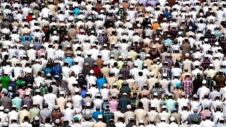 Ujjain: 200 ill after eating food at Eid fair