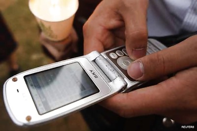 Pakistan bans SMS packages for being 'against moral values of society'