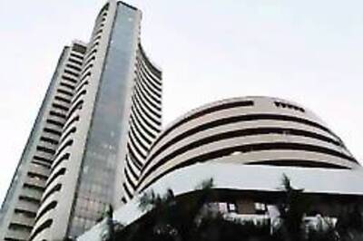 Markets trade in red: Energy, realty, midcaps down