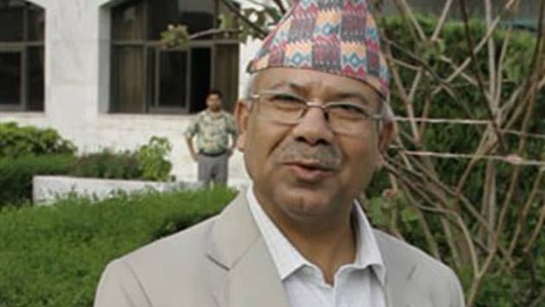 Maoists serve 72-hr ultimatum on Nepal PM