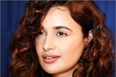 Yuvika Chaudhary Apologises for Casteist Slur in Vlog, Says 'Didn't Know Meaning'