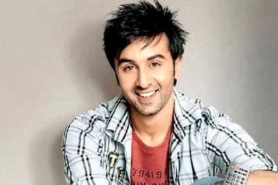 Ranbir celebrates X-mas with cancer-struck kids