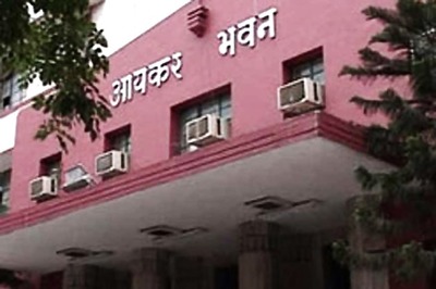 Income Tax Dept Raids Coaching Institute in Tamil Nadu, Seizes Rs 30 Crore Cash