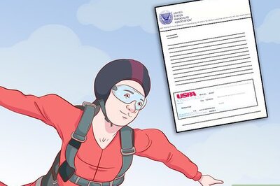 How to Become a Skydiver