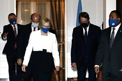 Rival Leaders Back UN Bid To Relaunch Cyprus Peace Talks