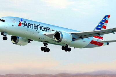 American Airlines Cancels Over 1200 Flights Due to Staff Shortage and Bad Weather