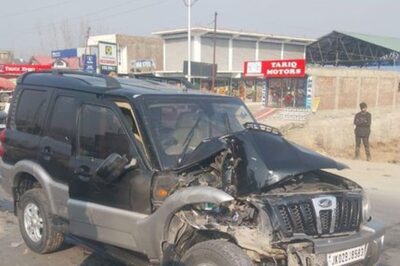 Narrow Escape for PDP Chief Mehbooba Mufti as Her Car Meets with Accident in J&K's Anantnag