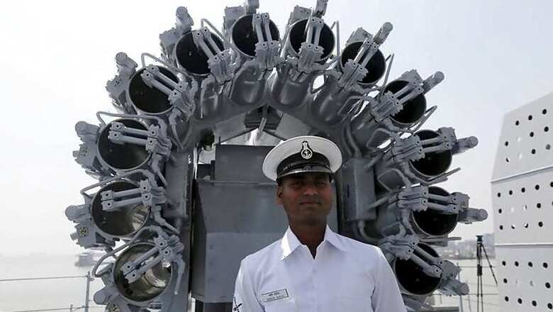 Indian Navy Recruitment 2018 for Officers Entry in Jan 2019 Batch Begins at joinindiannavy.gov.in; Apply before 10th Feb, 2018