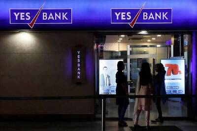 Is Rakesh Jhunjhunwala, Radhakishan Damani Planning to Invest in Yes Bank?