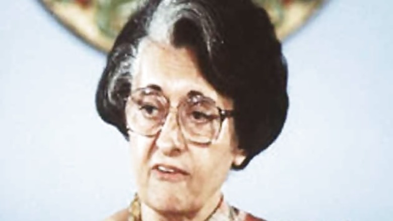 Homage paid to Indira Gandhi on her death anniversary