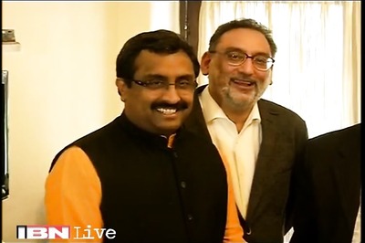 Ram Madhav meets PDP chief over government formation in J&K