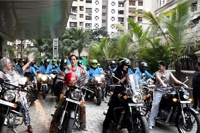 Dia Mirza, Ratna Pathak Shah Cheer On As Fatima Sana Sheikh And Sanjana Sanghvi Ride Bikes At Promotion; Watch